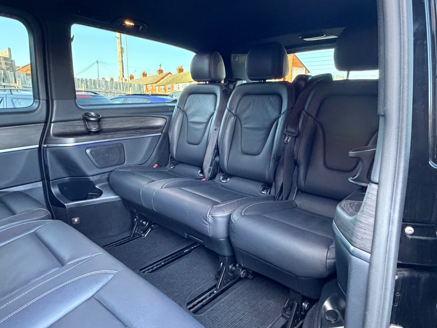 Used Mercedes-Benz V-Class 2024 for sale - 77953873: Photo 13