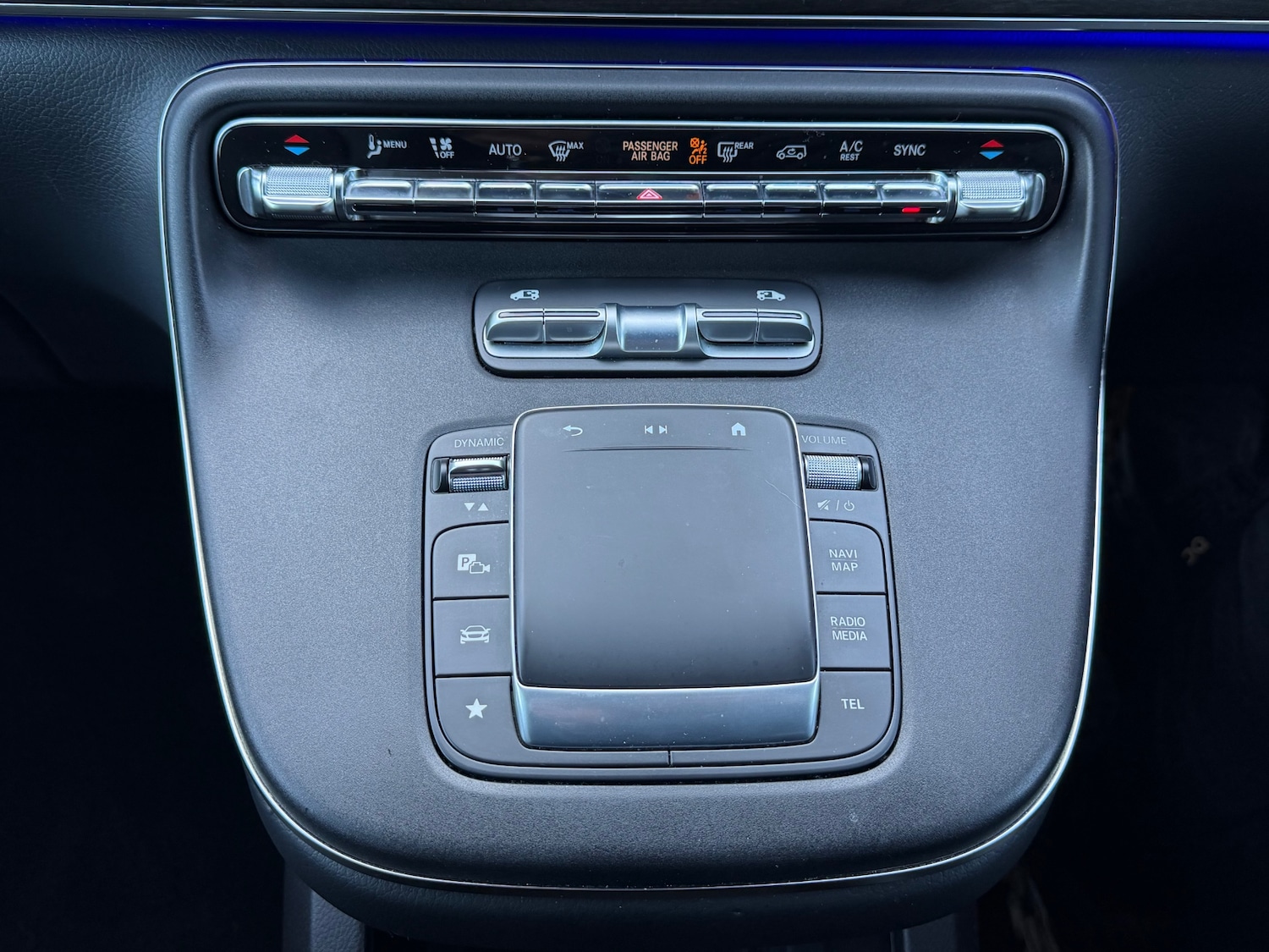 Used Mercedes-Benz V-Class 2024 for sale - 77953873: Photo 27