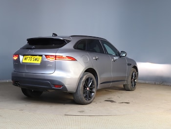 Used Jaguar F-Pace 2020 for sale - 78427422: Photo
