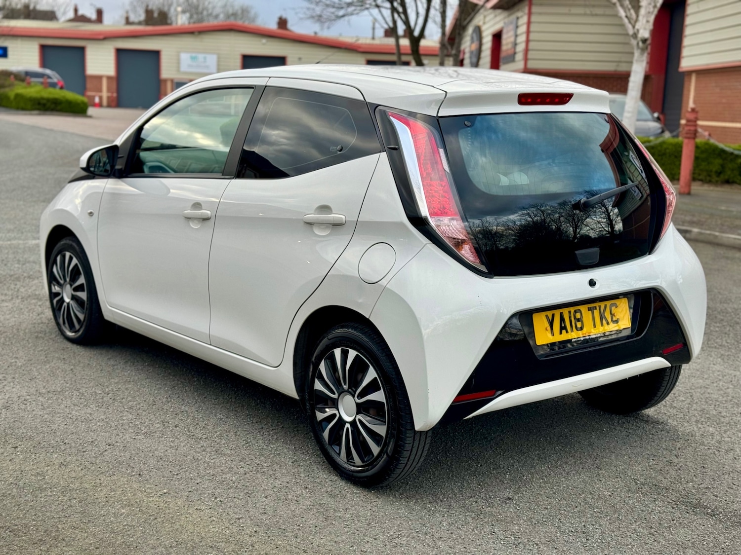 Used Toyota AYGO 2018 for sale - 77834002: Photo 5