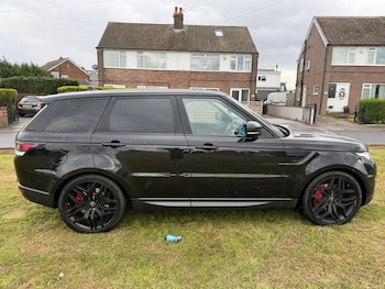Used Land Rover Range Rover Sport 2016 for sale - 75724065: Photo
