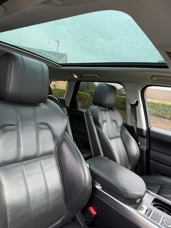 Used Land Rover Range Rover Sport 2016 for sale - 75724065: Photo 8