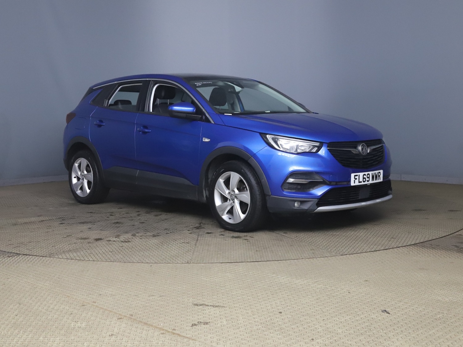 Used Vauxhall Grandland X 2019 for sale - 77213662: Photo 2