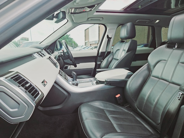 Used Land Rover Range Rover Sport 2015 for sale - 72093285: Photo 17