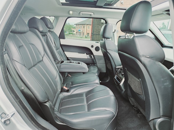 Used Land Rover Range Rover Sport 2015 for sale - 72093285: Photo 18