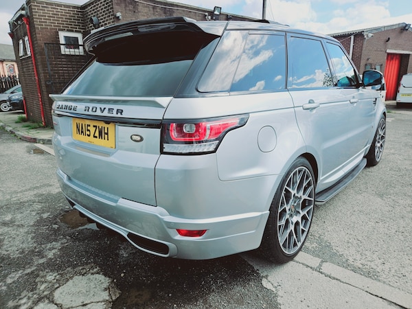 Used Land Rover Range Rover Sport 2015 for sale - 72093285: Photo 3