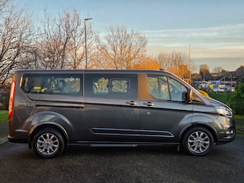 Used Ford Tourneo Custom 2023 for sale - 76884675: Photo