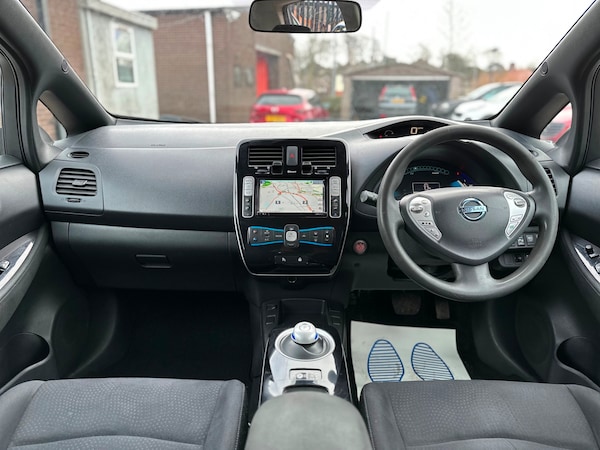 Used Nissan Leaf 2017 for sale - 66209618: Photo 16