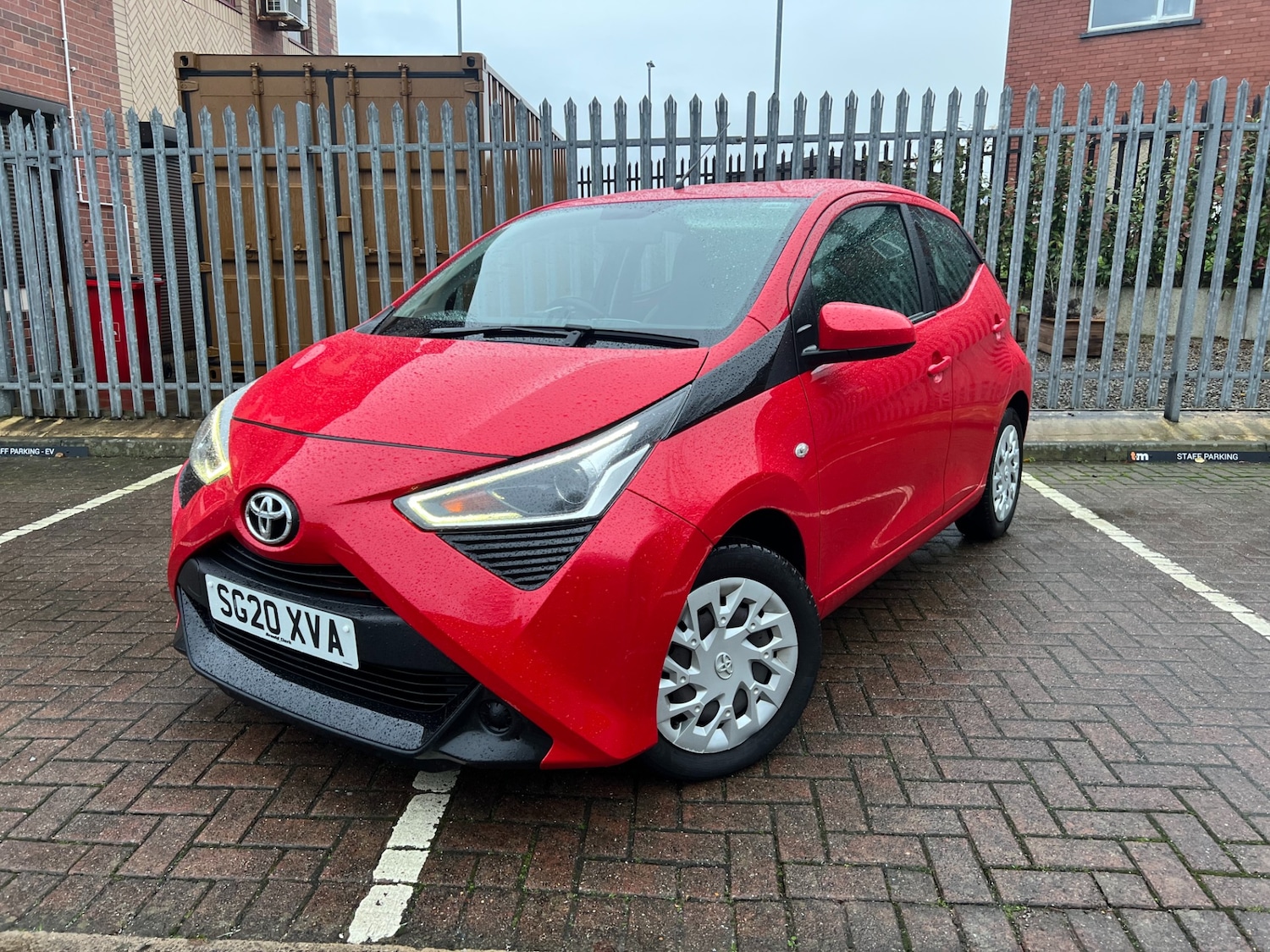 Used Toyota AYGO 2020 for sale - 76749853: Photo 4