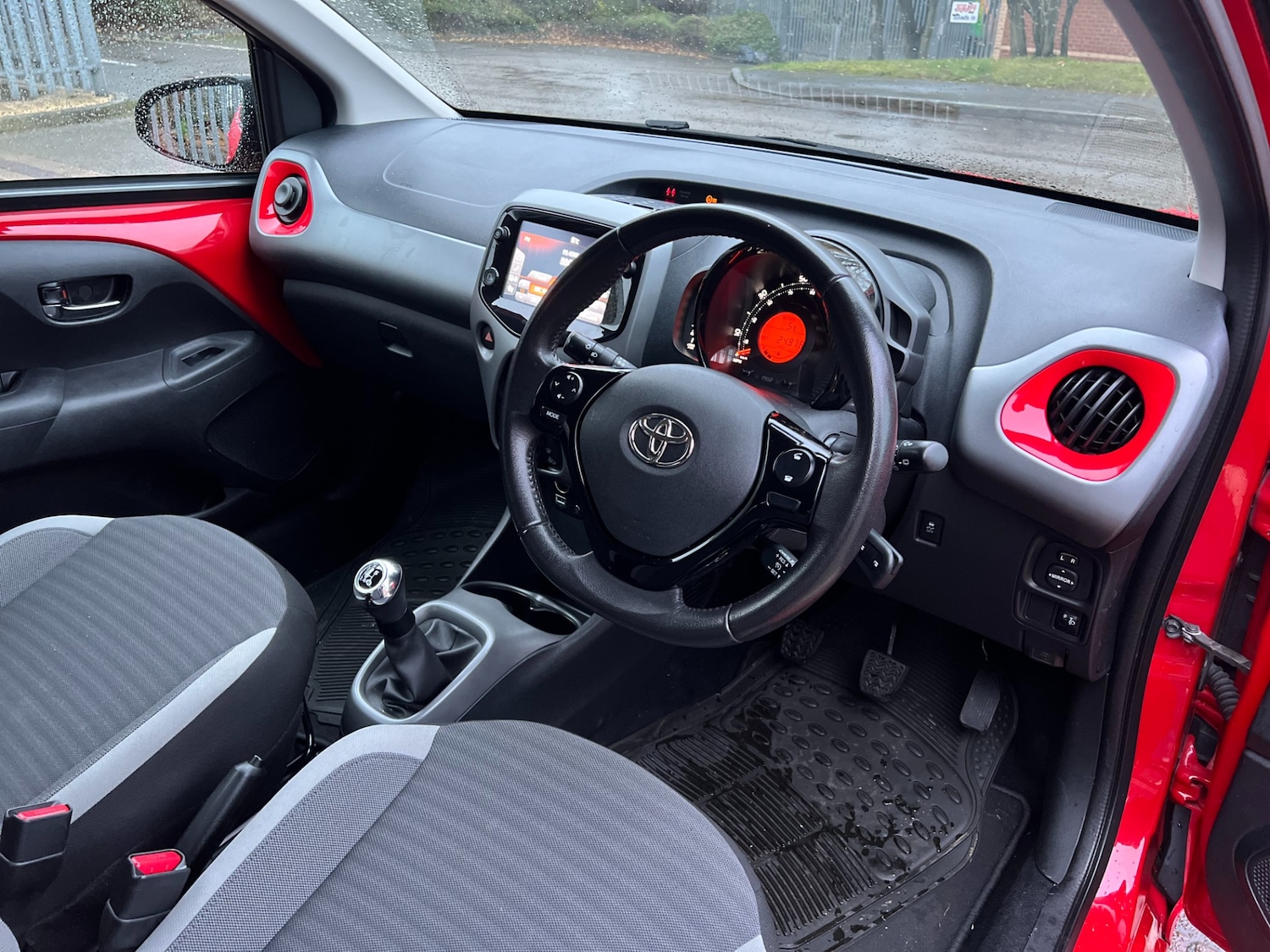 Used Toyota AYGO 2020 for sale - 76749853: Photo 7