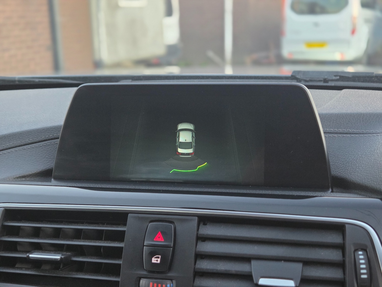 Used BMW 3 Series 2018 for sale - 76221975: Photo 12