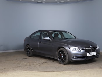 Used BMW 3 Series 2018 for sale - 76221975: Photo