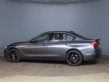 Used BMW 3 Series 2018 for sale - 76221975: Photo