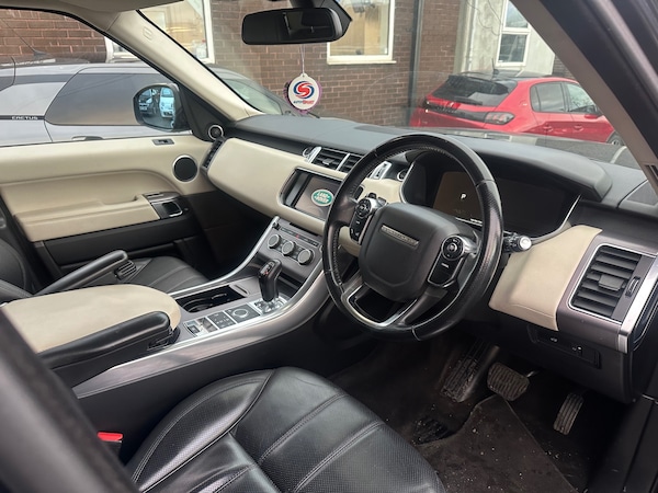 Used Land Rover Range Rover Sport 2013 for sale - 73089060: Photo 9