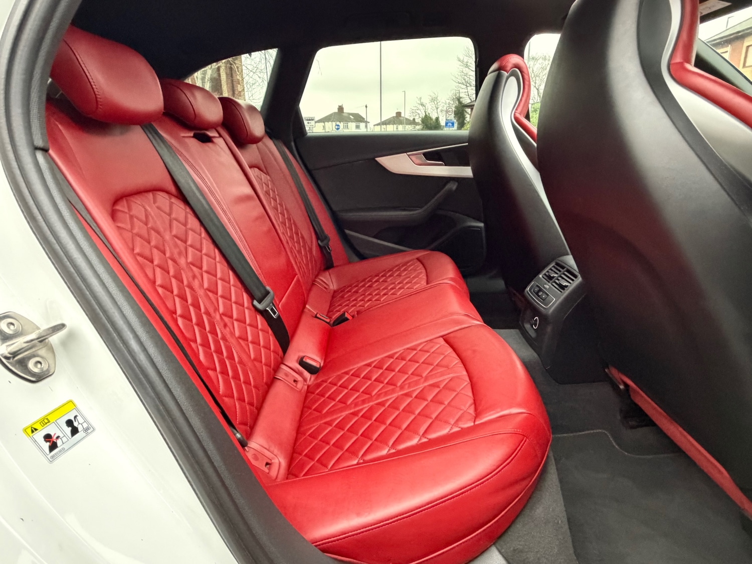 Used Audi S4 Avant 2017 for sale - 77406603: Photo 11