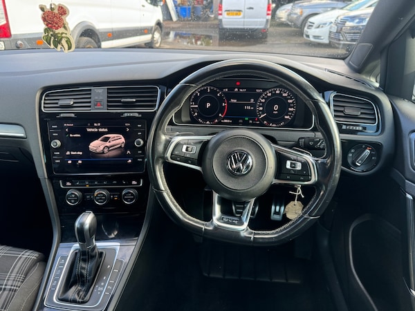Used Volkswagen Golf 2018 for sale - 76192467: Photo 15