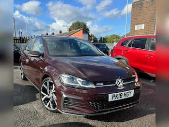 Used Volkswagen Golf 2018 for sale - 76192467: Photo
