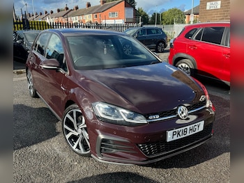 Used Volkswagen Golf 2018 for sale - 76192467: Photo