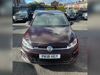 Used Volkswagen Golf 2018 for sale - 76192467: Photo