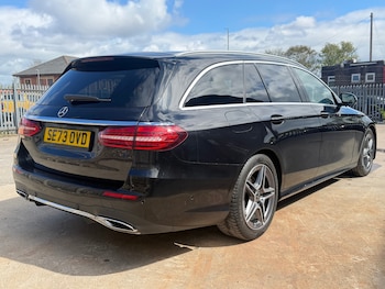 Used Mercedes-Benz E Class 2023 for sale - 77945265: Photo