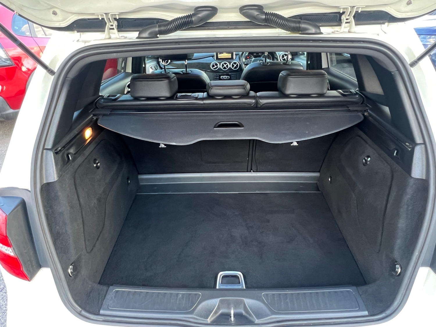 Used Mercedes-Benz B Class 2012 for sale - 75944922: Photo 15