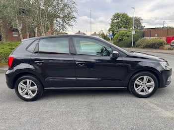 Used Volkswagen Polo 2017 for sale - 79775199: Photo