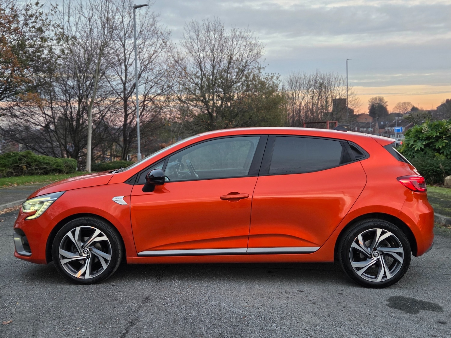 Used Renault Clio 2023 for sale - 76638042: Photo 6