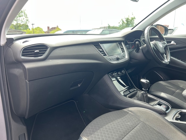 Used Vauxhall Grandland X 2019 for sale - 75394059: Photo 12