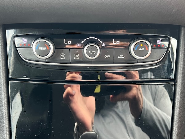 Used Vauxhall Grandland X 2019 for sale - 75394059: Photo 18