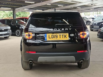 Used Land Rover Discovery Sport 2019 for sale - 79385708: Photo