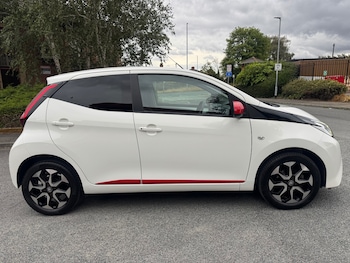 Used Toyota AYGO 2020 for sale - 79564210: Photo