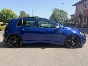 Used Volkswagen Golf 2019 for sale - 78442572: Photo