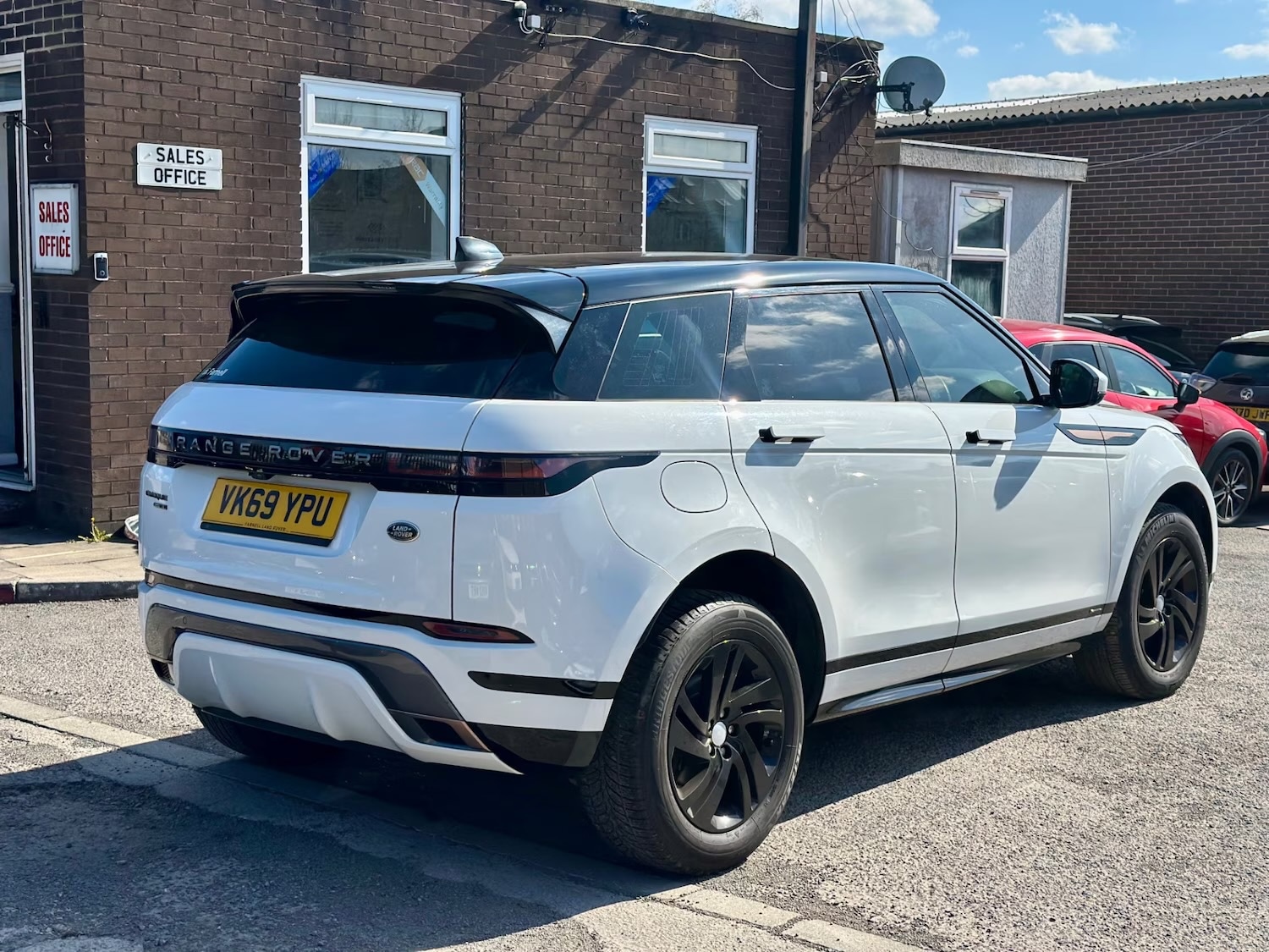Used Land Rover Range Rover Evoque 2019 for sale - 77735902: Photo 1