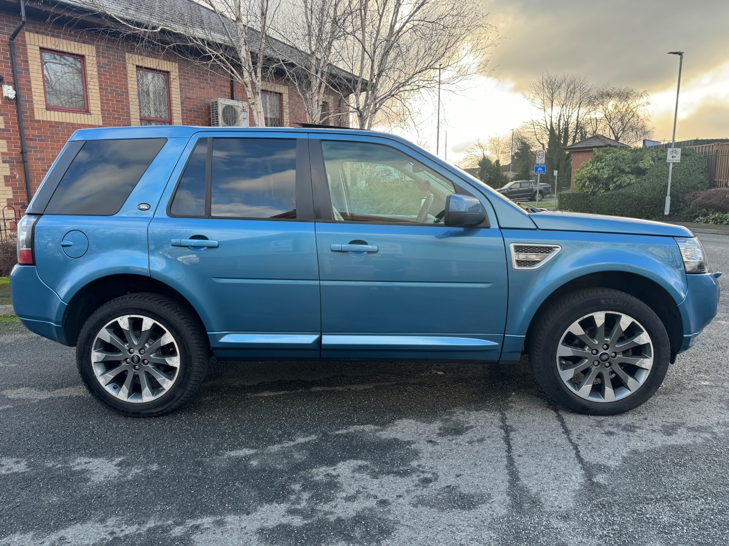 Used Land Rover Freelander 2014 for sale - 77311513: Photo 2