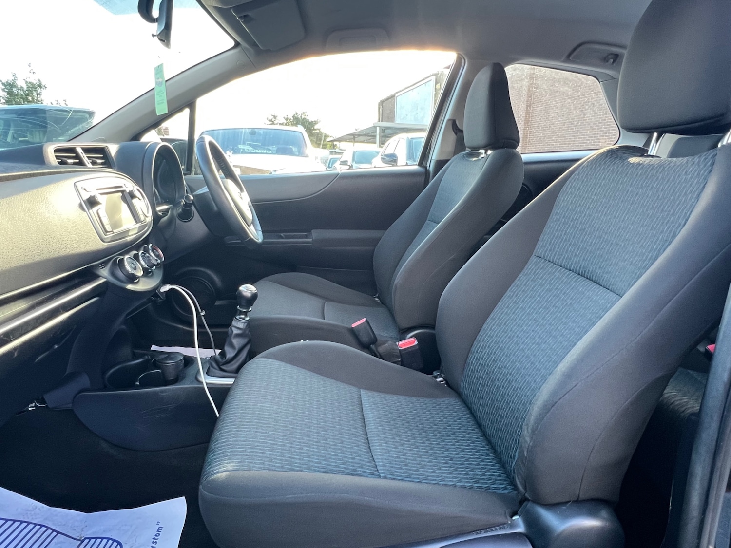 Used Toyota Yaris 2012 for sale - 75895408: Photo 12