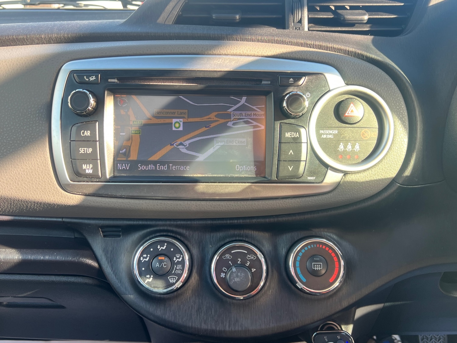 Used Toyota Yaris 2012 for sale - 75895408: Photo 15