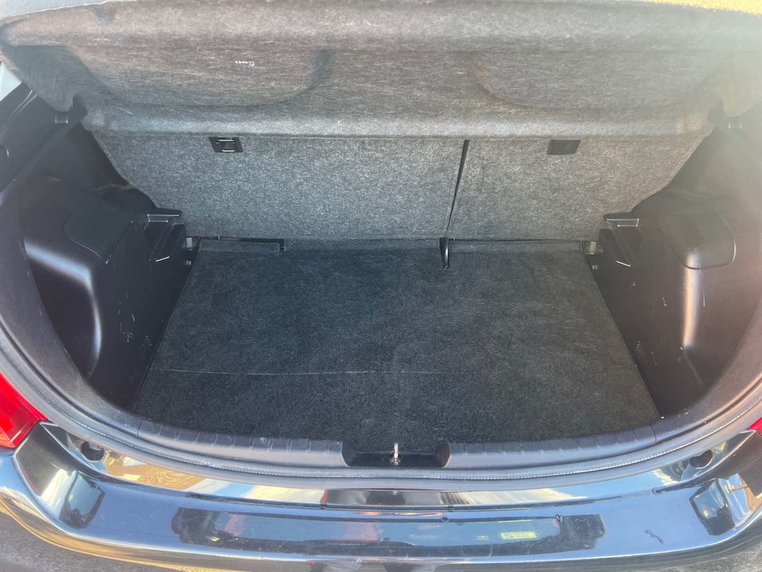 Used Toyota Yaris 2012 for sale - 75895408: Photo 20
