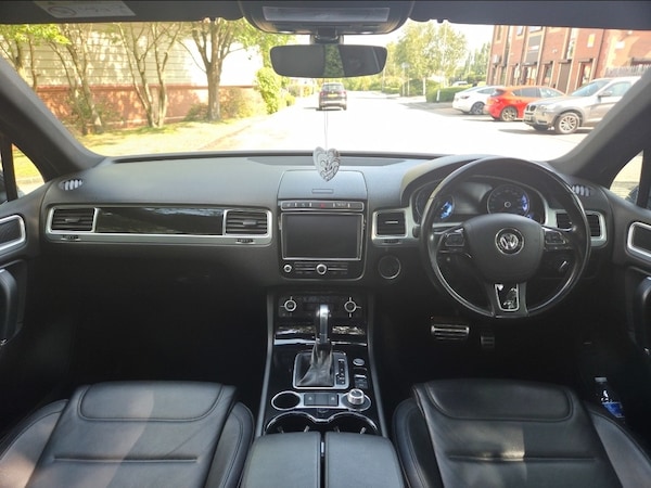 Used Volkswagen Touareg 2017 for sale - 67344270: Photo 20