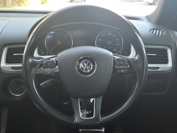 Used Volkswagen Touareg 2017 for sale - 67344270: Photo 21