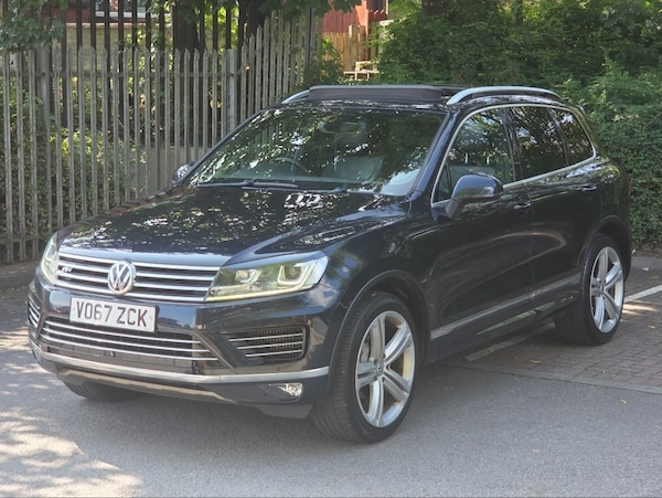 Used Volkswagen Touareg 2017 for sale - 67344270: Photo 8
