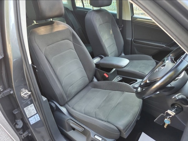 Used Volkswagen Tiguan 2017 for sale - 74588418: Photo 12