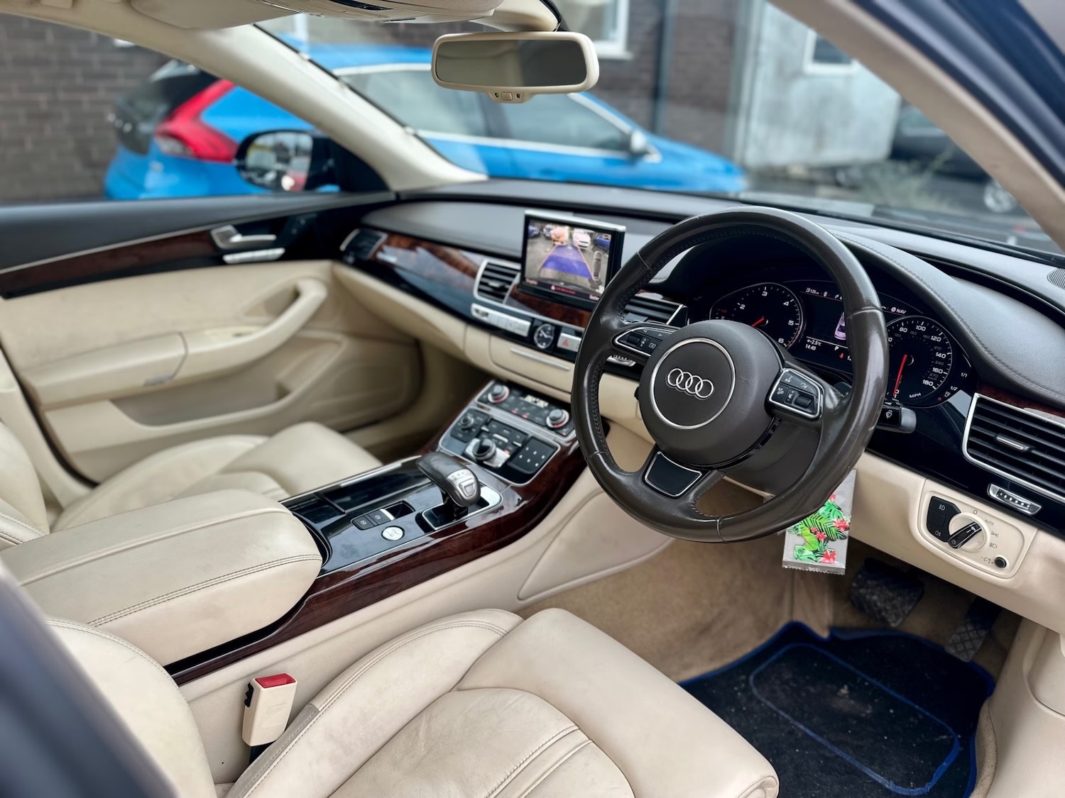 Used Audi A8 2010 for sale - 77736175: Photo 9