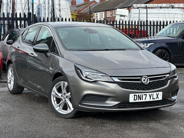 Used Vauxhall Astra 2017 for sale - 69834600: Photo 1