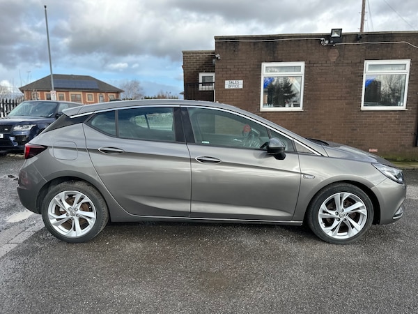 Used Vauxhall Astra 2017 for sale - 69834600: Photo 2