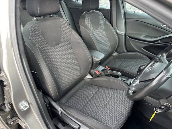 Used Vauxhall Astra 2017 for sale - 69834600: Photo 4