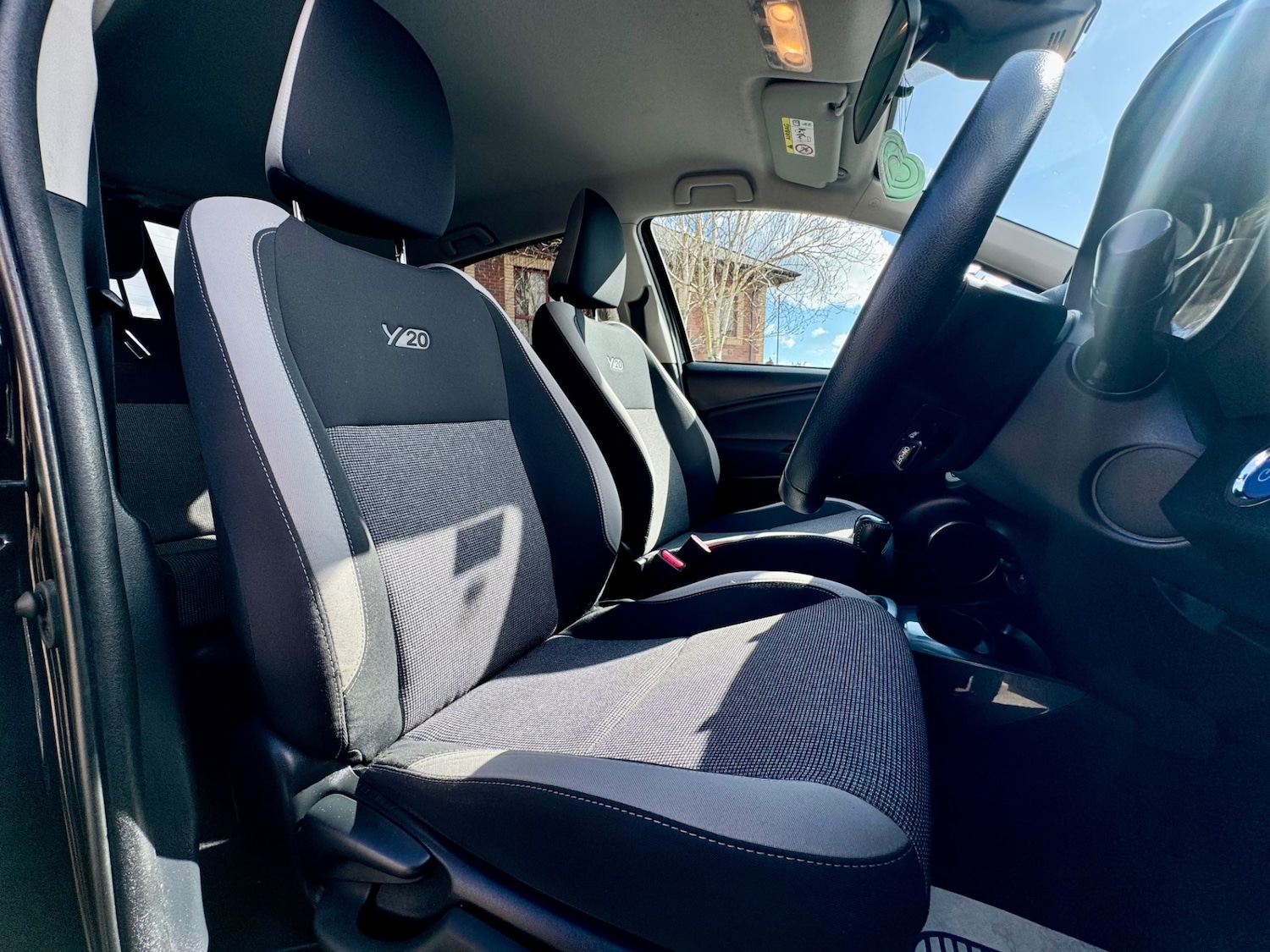 Used Toyota Yaris 2019 for sale - 78211901: Photo 13