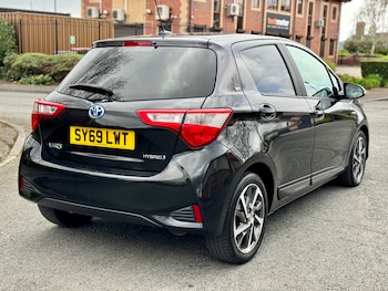 Used Toyota Yaris 2019 for sale - 78211901: Photo