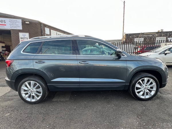 Used Skoda Karoq 2020 for sale - 73262567: Photo 2