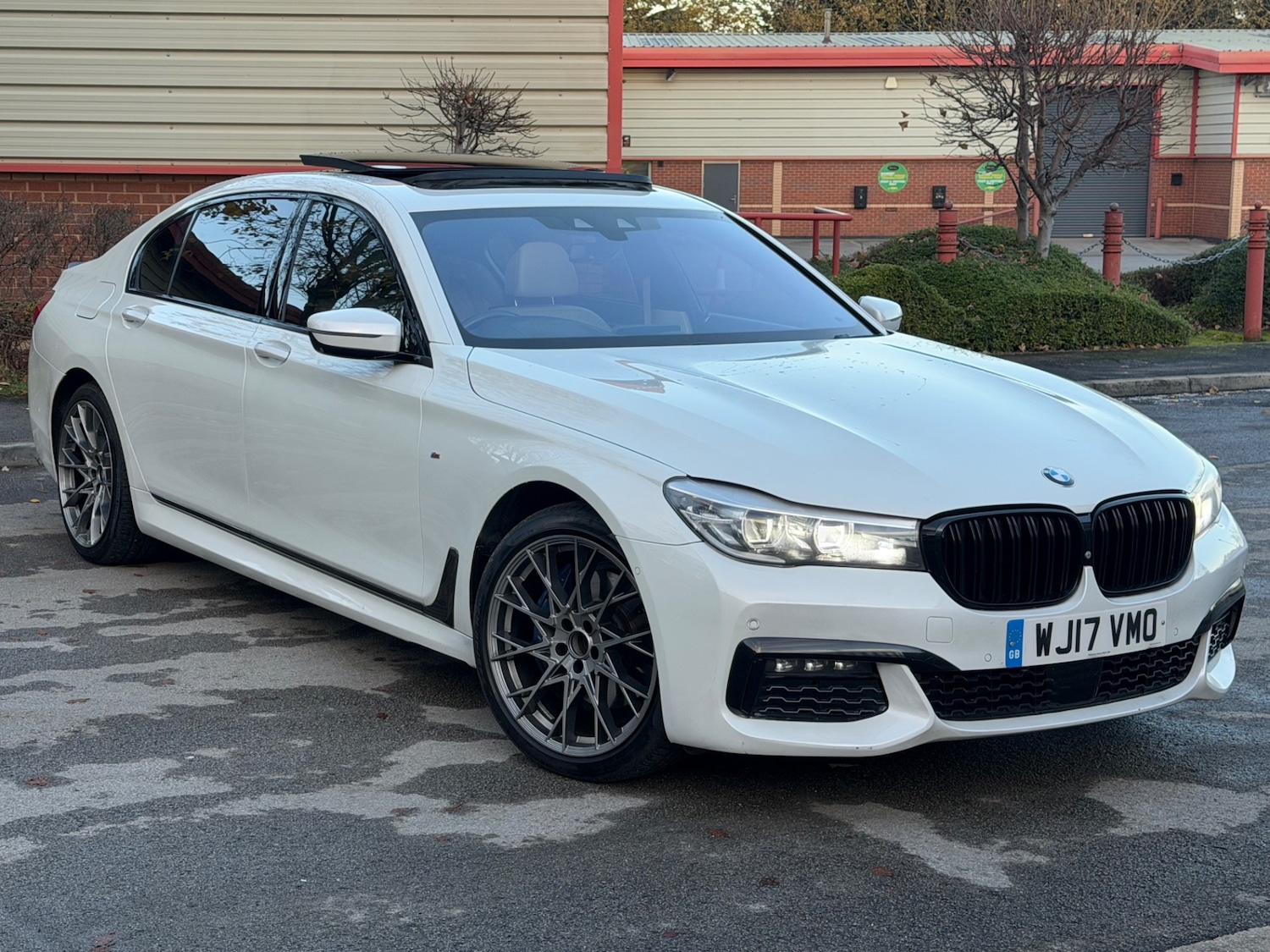 Used BMW 7 Series 2017 for sale - 76740975: Photo 31