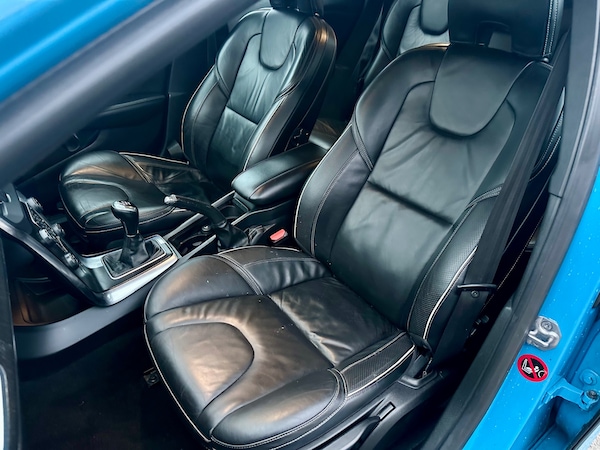 Used Volvo V40 2014 for sale - 73284264: Photo 14